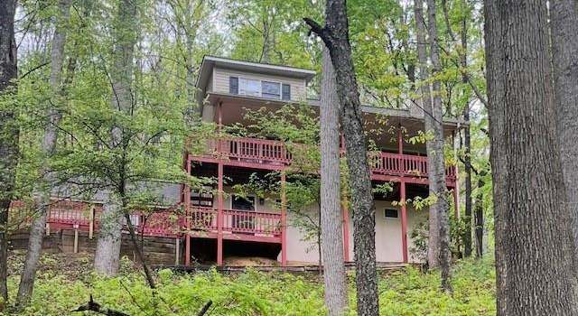 Photo of 180 Rebel Ridge Rd, Maggie Valley, NC 28751