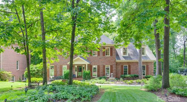 Photo of 10215 Balmoral Cir, Charlotte, NC 28210