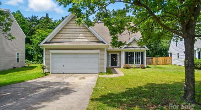 Photo of 14402 Asheton Creek Dr, Charlotte, NC 28273