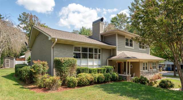 Photo of 221 Balsam Rd, Hendersonville, NC 28792