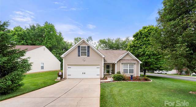 Photo of 1602 Eagle Lake Dr, Fort Mill, SC 29707