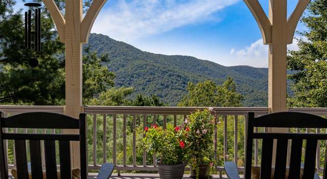 Photo of 6 Yellow Wood Ln, Horse Shoe, NC 28742