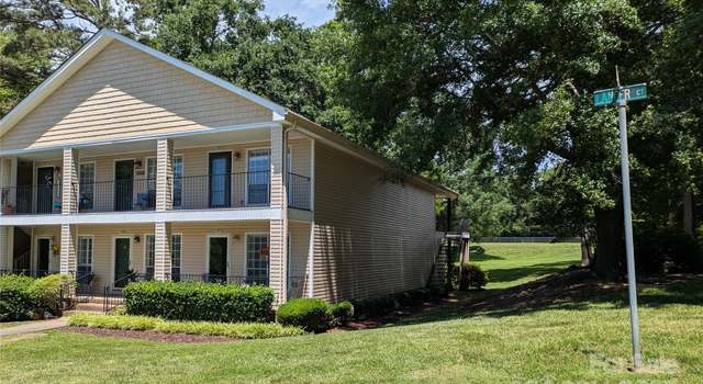 Photo of 1985 Lancer Ct, Gastonia, NC 28054