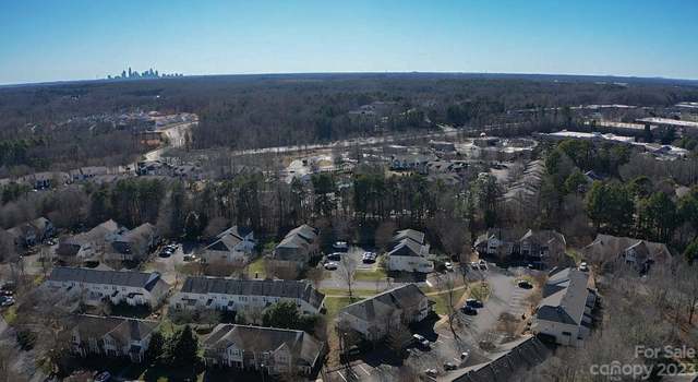 Photo of 8480 Chaceview Ct, Charlotte, NC 28269