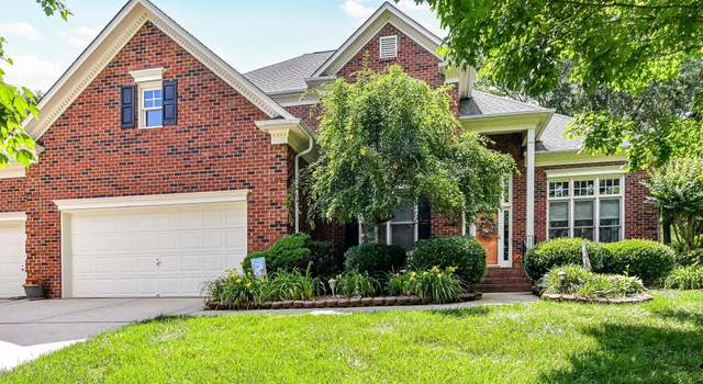 Photo of 15929 Northstone Dr, Huntersville, NC 28078