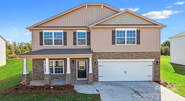 Photo of 53 Lance Forest Rd, Fletcher, NC 28732