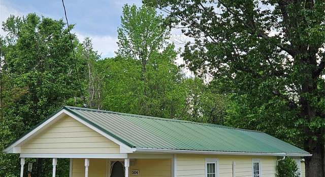Photo of 504 Pineburr Ave SW, Valdese, NC 28690