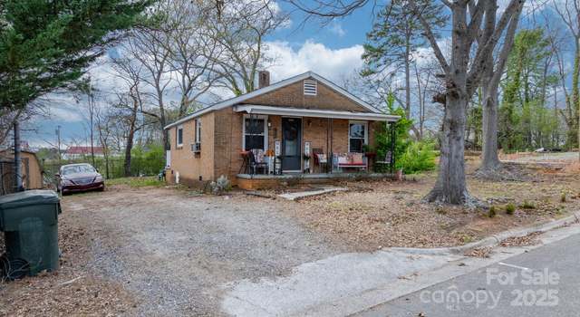 Photo of 948 3rd Street Ct SW, Hickory, NC 28602