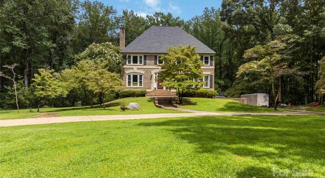 Photo of 1055 Saddle Dr, York, SC 29745