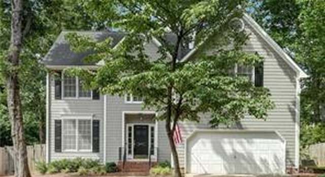 Photo of 2417 Beaconwood Dr, Greensboro, NC 27455