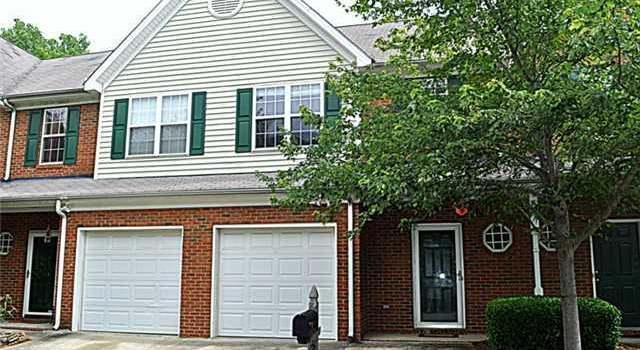 Photo of 2224 Lennoxshire Square Ct #57, Charlotte, NC 28210