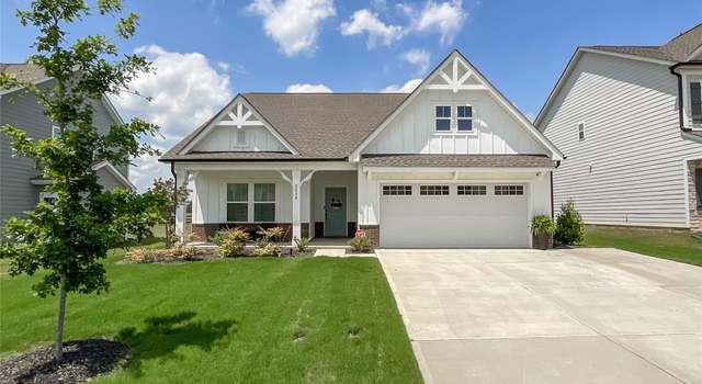 Photo of 2048 Turnsberry Dr, Monroe, NC 28112