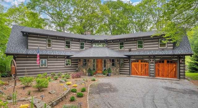 Photo of 1219 Sheep Pasture Rd, Maggie Valley, NC 28751