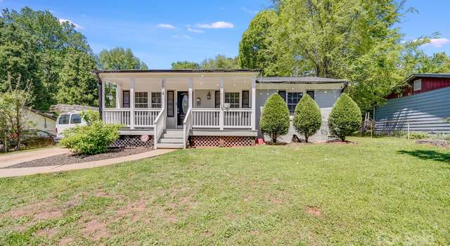 Photo of 2614 Thornton Rd, Charlotte, NC 28208