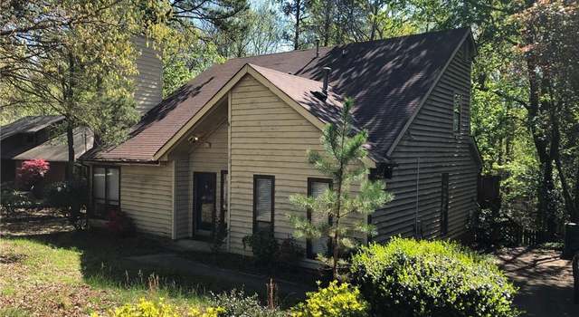 Photo of 8225 Mattingridge Dr, Charlotte, NC 28270