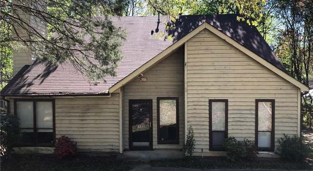 Photo of 8225 Mattingridge Dr, Charlotte, NC 28270