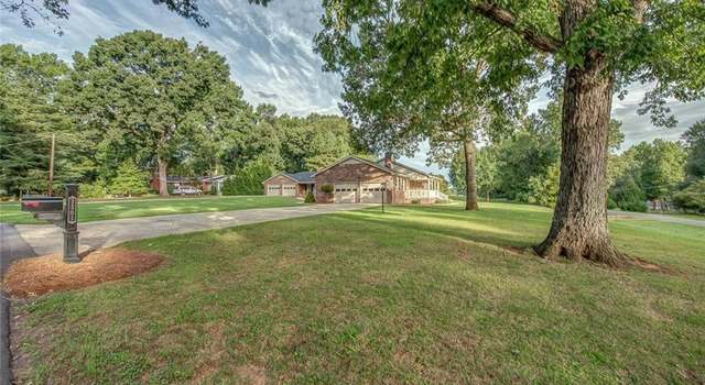 Photo of 3501 Hickory Grove Rd, Gastonia, NC 28056
