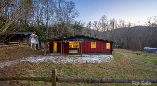 Photo of 191 Wilson Cove Rd, Swannanoa, NC 28778