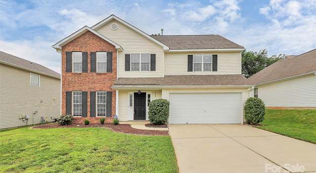 Photo of 720 Reigate Rd, Charlotte, NC 28262