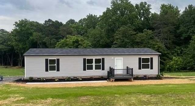 Photo of 514 Eagle Mills Rd #3, Hamptonville, NC 27020