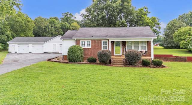 Photo of 96 Friendship Church Rd, Taylorsville, NC 28681