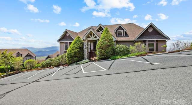 Photo of 143 Wildflower Ln, Sugar Mountain, NC 28604