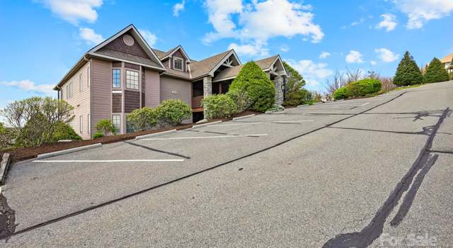 Photo of 143 Wildflower Ln, Sugar Mountain, NC 28604