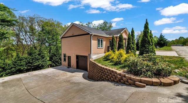 Photo of 117 Cherry Meadows Way, Asheville, NC 28806