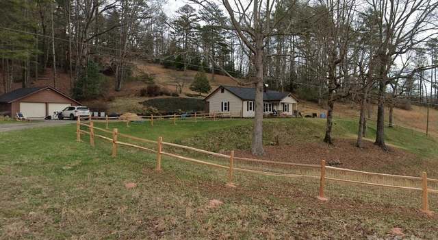 Photo of 1383 Probart St, Brevard, NC 28712