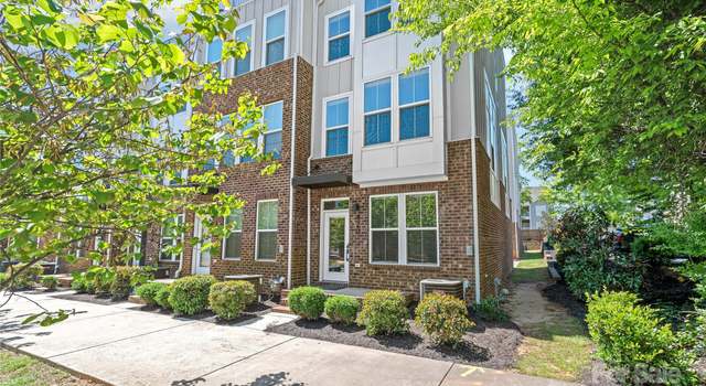 Photo of 420 E 16th St, Charlotte, NC 28206