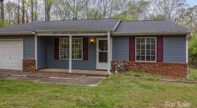Photo of 6005 Fringe Tree Dr, Charlotte, NC 28227