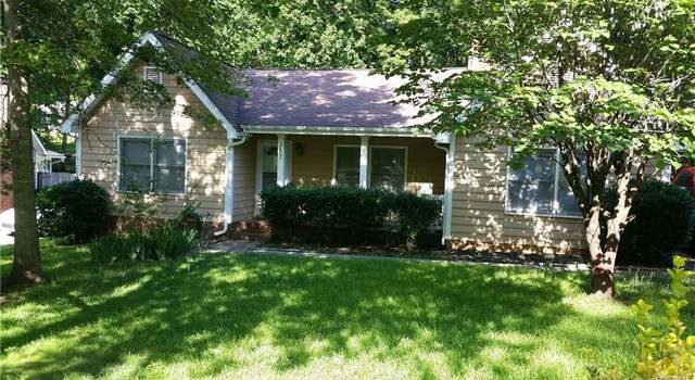 Photo of 2807 Royal Ridge Ln, Charlotte, NC 28212