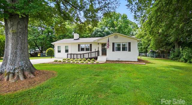 Photo of 103 W Sunset Dr, Locust, NC 28097