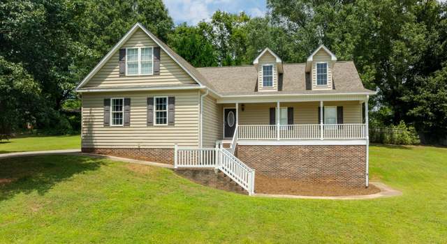 Photo of 2133 Olde Farm Rd SE, Hudson, NC 28638
