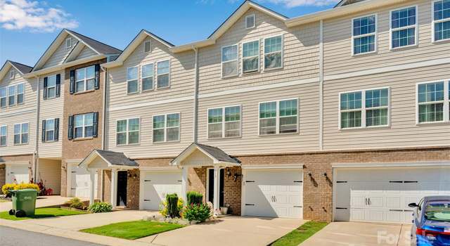 Photo of 117 Langhorne Dr, Mount Holly, NC 28120