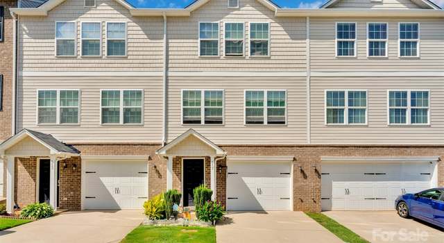 Photo of 117 Langhorne Dr, Mount Holly, NC 28120