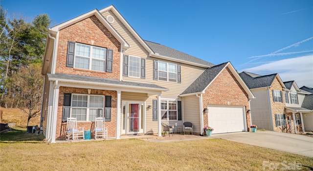 Photo of 123 Wildbriar Rd, Fletcher, NC 28732