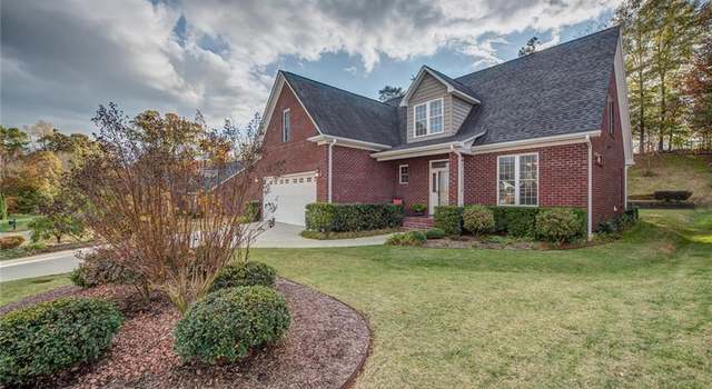 Photo of 4014 Saint Andrews Ct, Cramerton, NC 28032