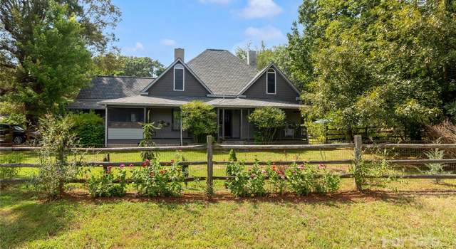 Photo of 710 W Melvin Hill Rd, Columbus, NC 28722