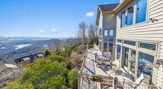 Photo of 1482 Toxaway Dr, Lake Toxaway, NC 28747
