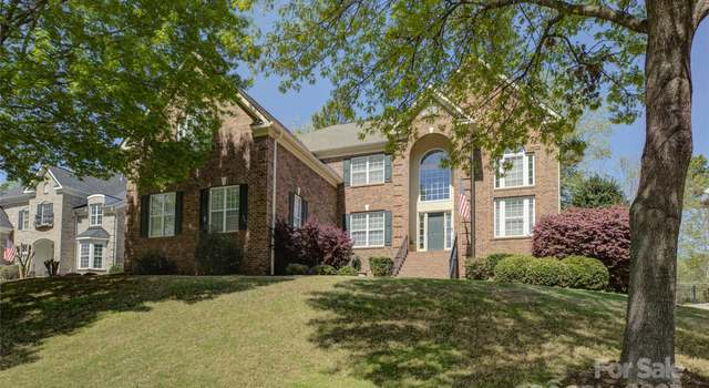 Photo of 16837 Crosshaven Dr, Charlotte, NC 28278