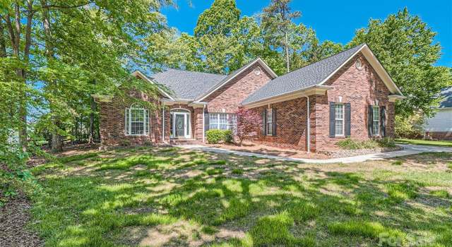 Photo of 1108 Hawthorne Dr, Indian Trail, NC 28079