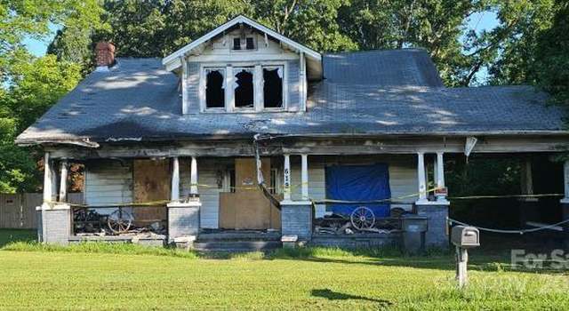 Photo of 619 N Main St, Landis, NC 28088