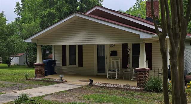 Photo of 804 Dennis St, Troy, NC 27371