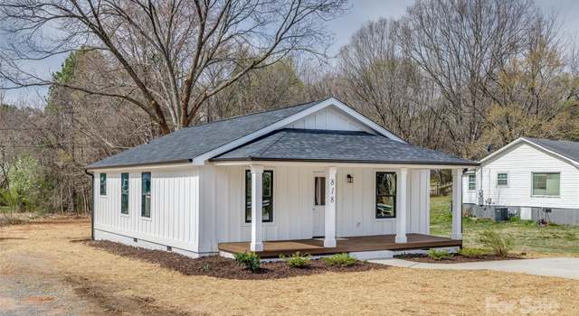 Photo of 818 E Charles St, Matthews, NC 28105