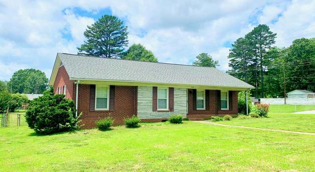 Photo of 1901 Taylor Dr, Gastonia, NC 28052