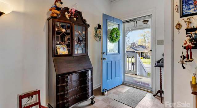 Photo of 210 W Lee Ave, Bessemer City, NC 28016