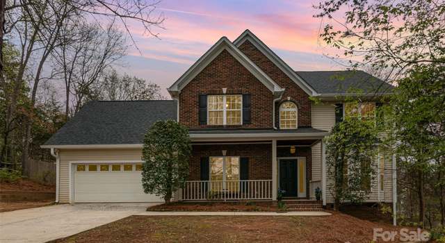 Photo of 12533 Tanners Ct, Charlotte, NC 28262