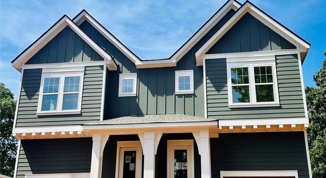 Photo of 2526 Elkwood Cir, Charlotte, NC 28205