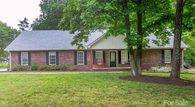 Photo of 1610 Ford St, Charlotte, NC 28216